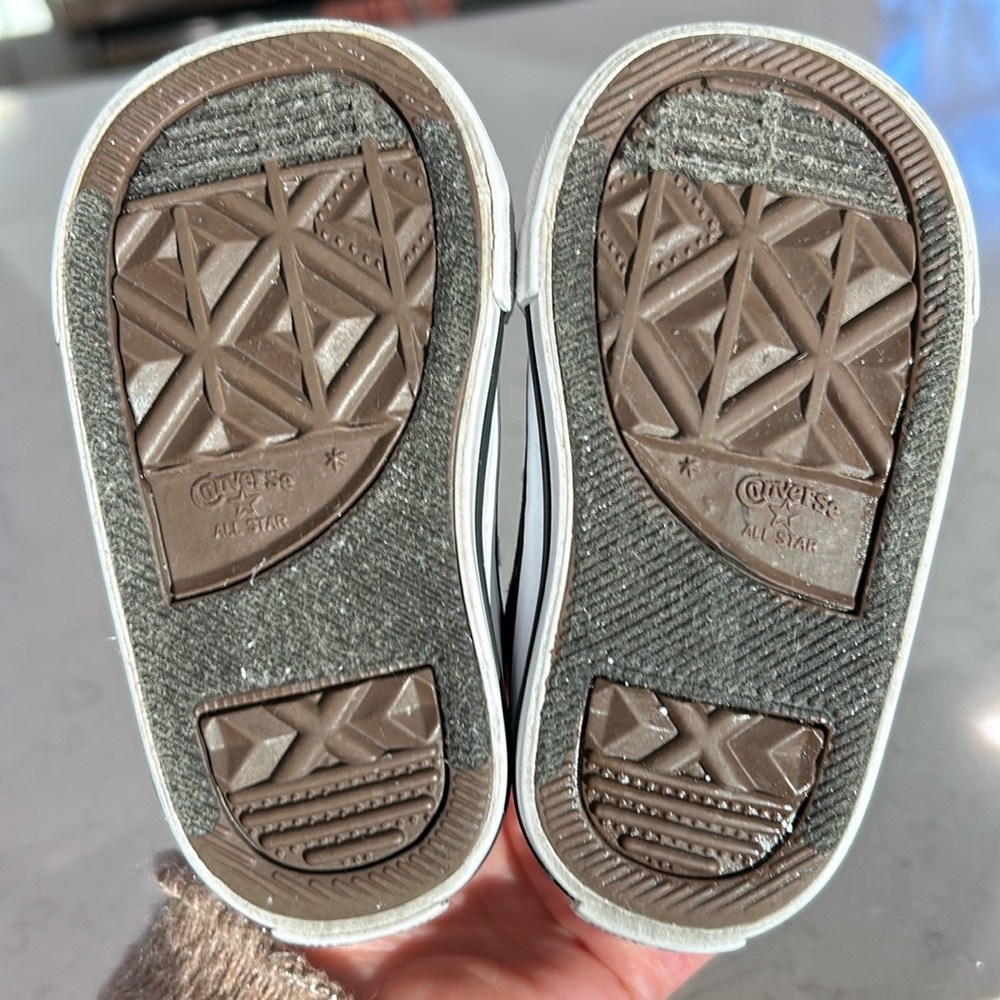Converse all star animal print